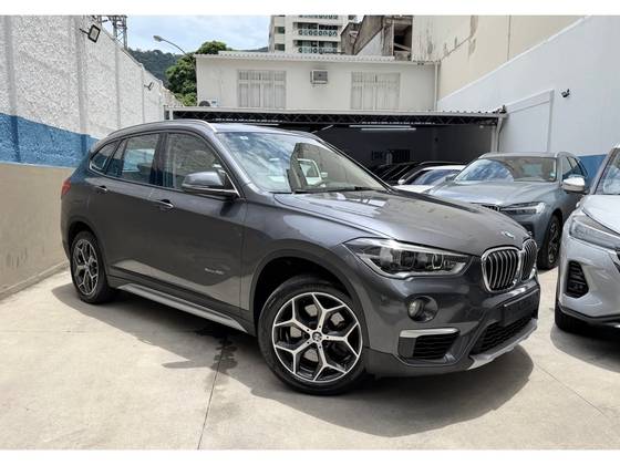 BMW X1 2.0 16V TURBO ACTIVEFLEX SDRIVE20I 4P AUTOMÁTICO BMW X1 2.0 16V TURBO ACTIVEFLEX SDRIVE20I 4P AUTOMÁTICO